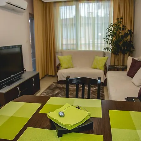 Private 2-bdr Apt. + Parking Near Lazur Stadium Burgas City